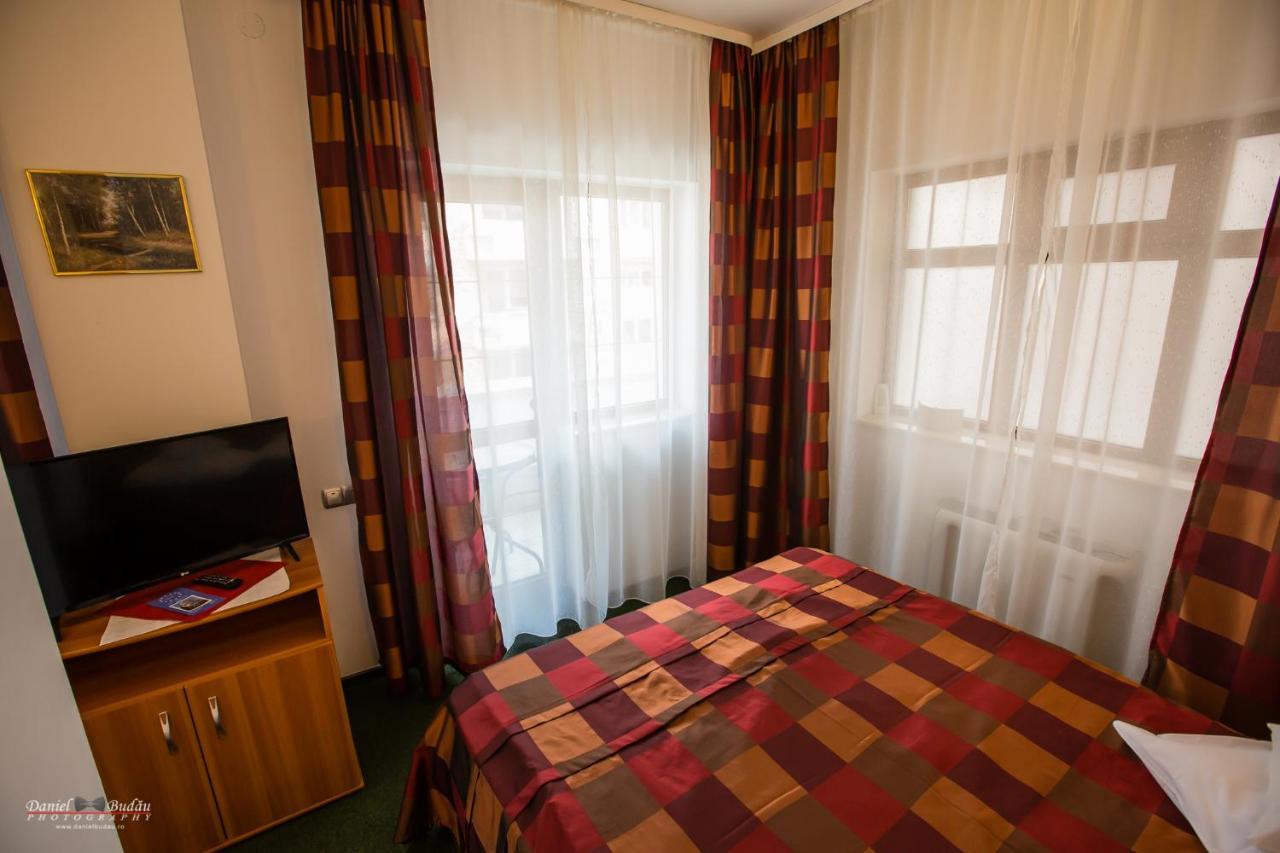 Pensiunea Vila Europa Deva Exteriér fotografie