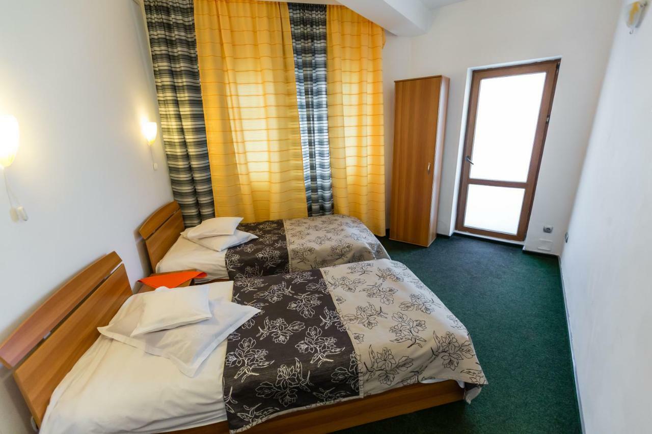 Pensiunea Vila Europa Deva Exteriér fotografie